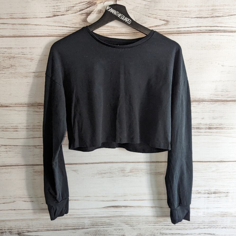 Shein Black Crewneck Long Sleeve Cropped Tee sz Large
